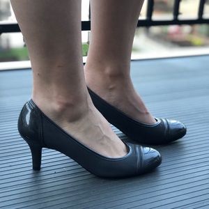 Size 8 Gray Patent Leather Heels